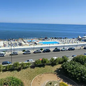 Seafront Suites Appartement
